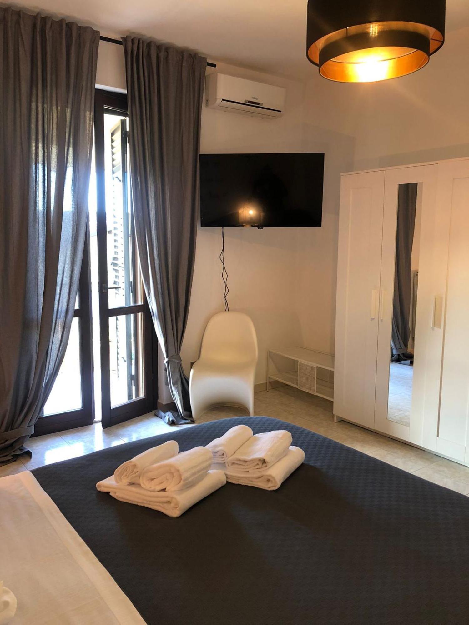 Santa Filomena Guest House Терни Экстерьер фото
